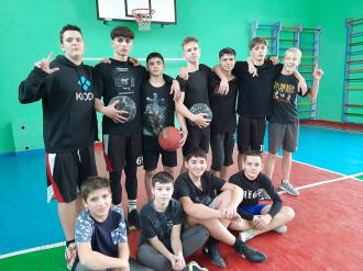 /Files/images/2021_2022/0612-basketbol/IMG-9d0225741516c774dd222b3a83cc2257-V.jpg